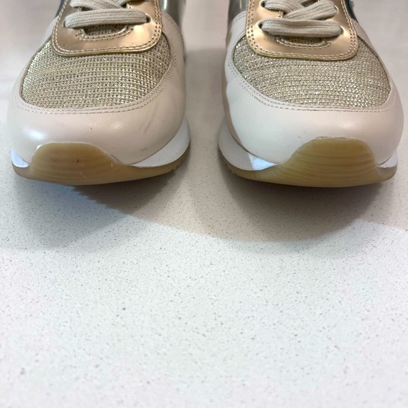 Michael Kors Gold/Silver/Cream 8.5 Sneakers - Picture 4 of 7